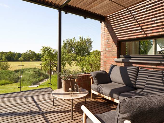 Ansicht vom Balkon in den Garten, Fotograf Hr. Meyer